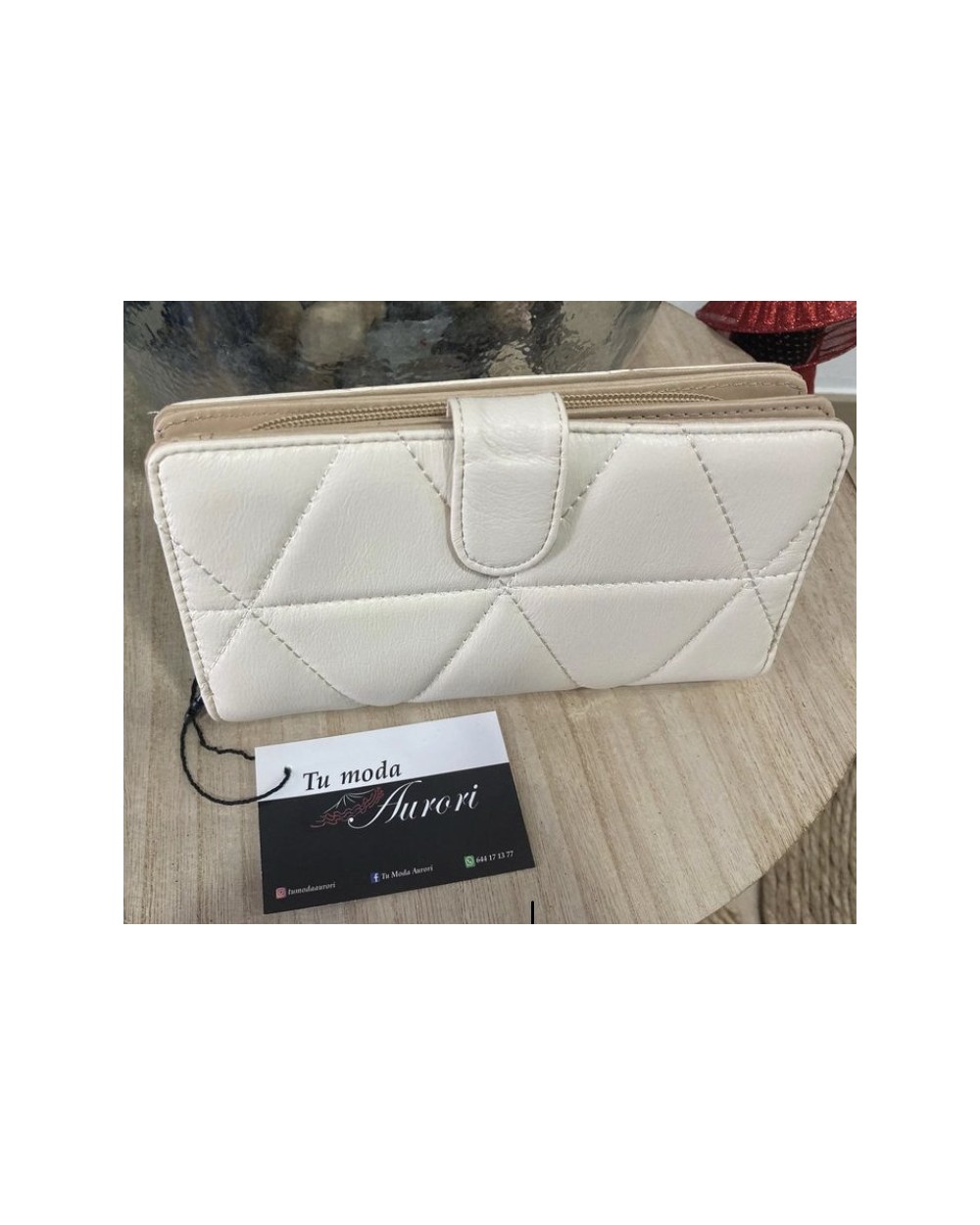 118 Beige Cartera Hacho