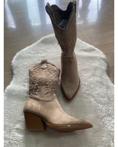 2396 Beige Botas Suede