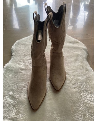 2397 Beige Botas Suede