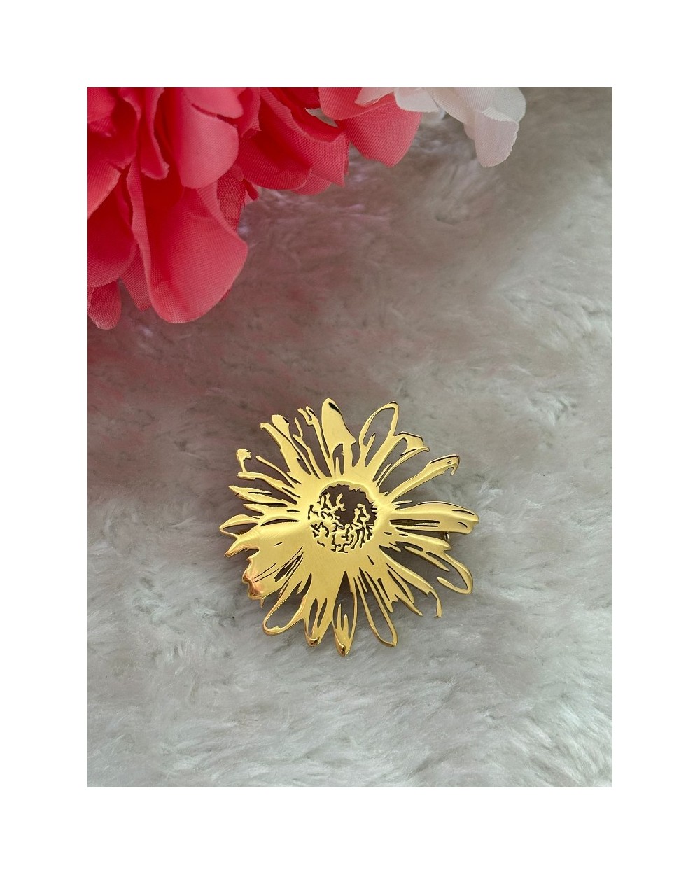 3326 Dorado Broche Brioche