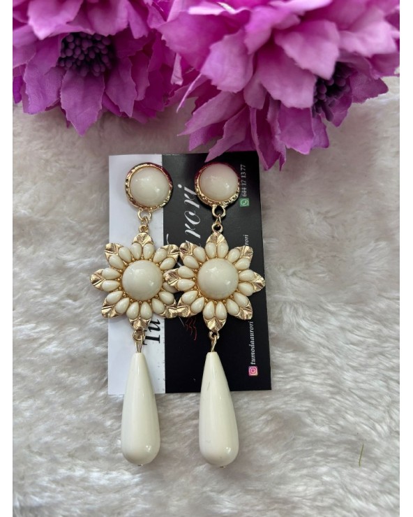 3438 Beige Pendientes Libe