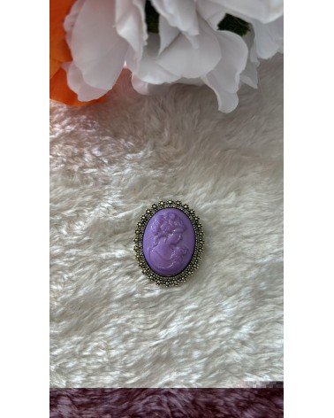 3719 Morado Broche Camafeo