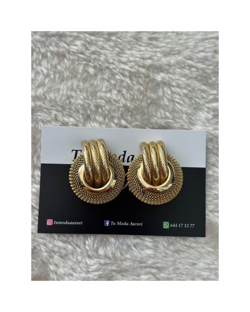 4303 Dorado Pendientes Ari