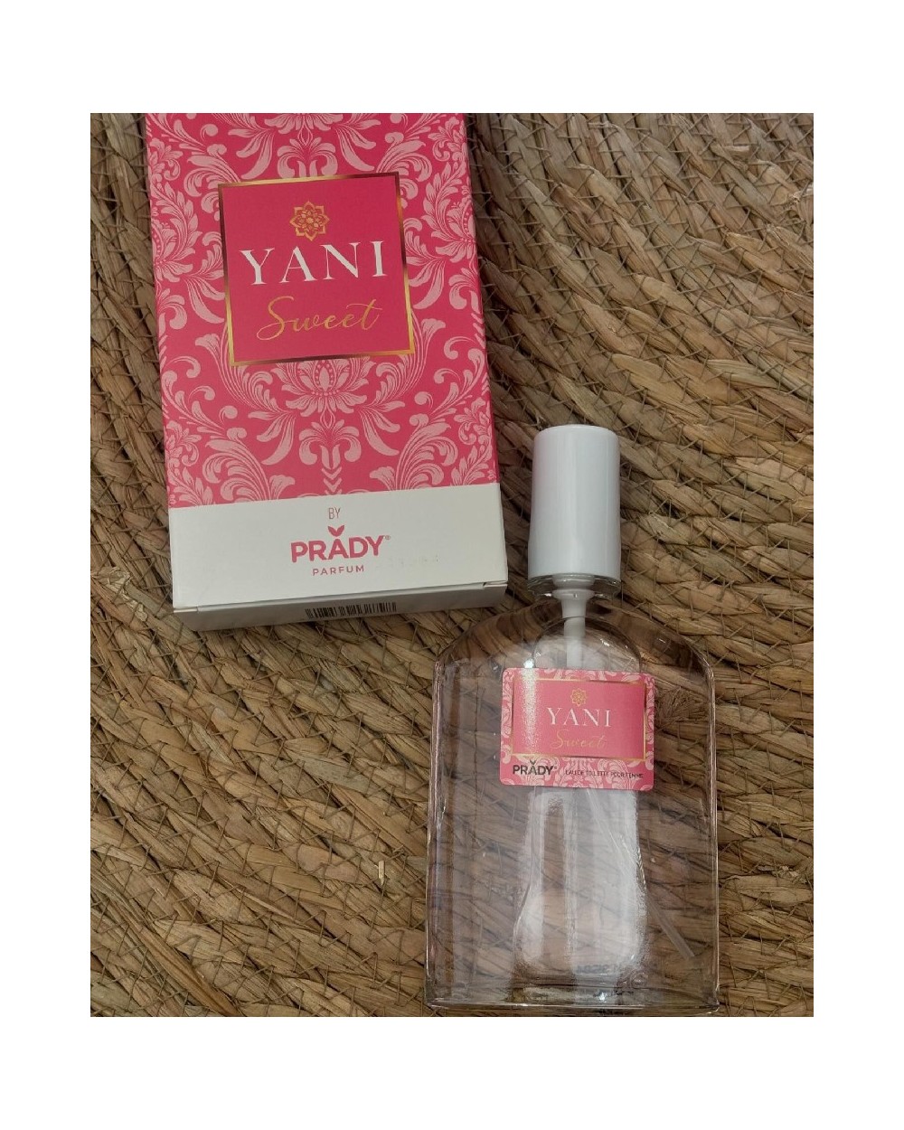 4657 Rosa Perfueme Yani Sweet