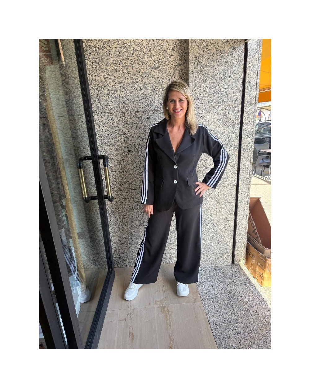 4776 Negro Chaqueta Rihana