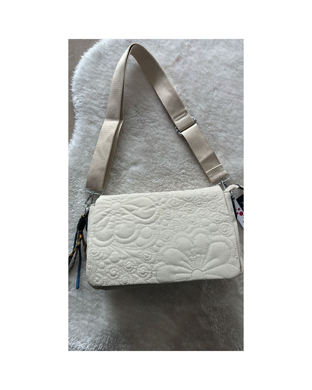 5012 Beige Bolso Atrio