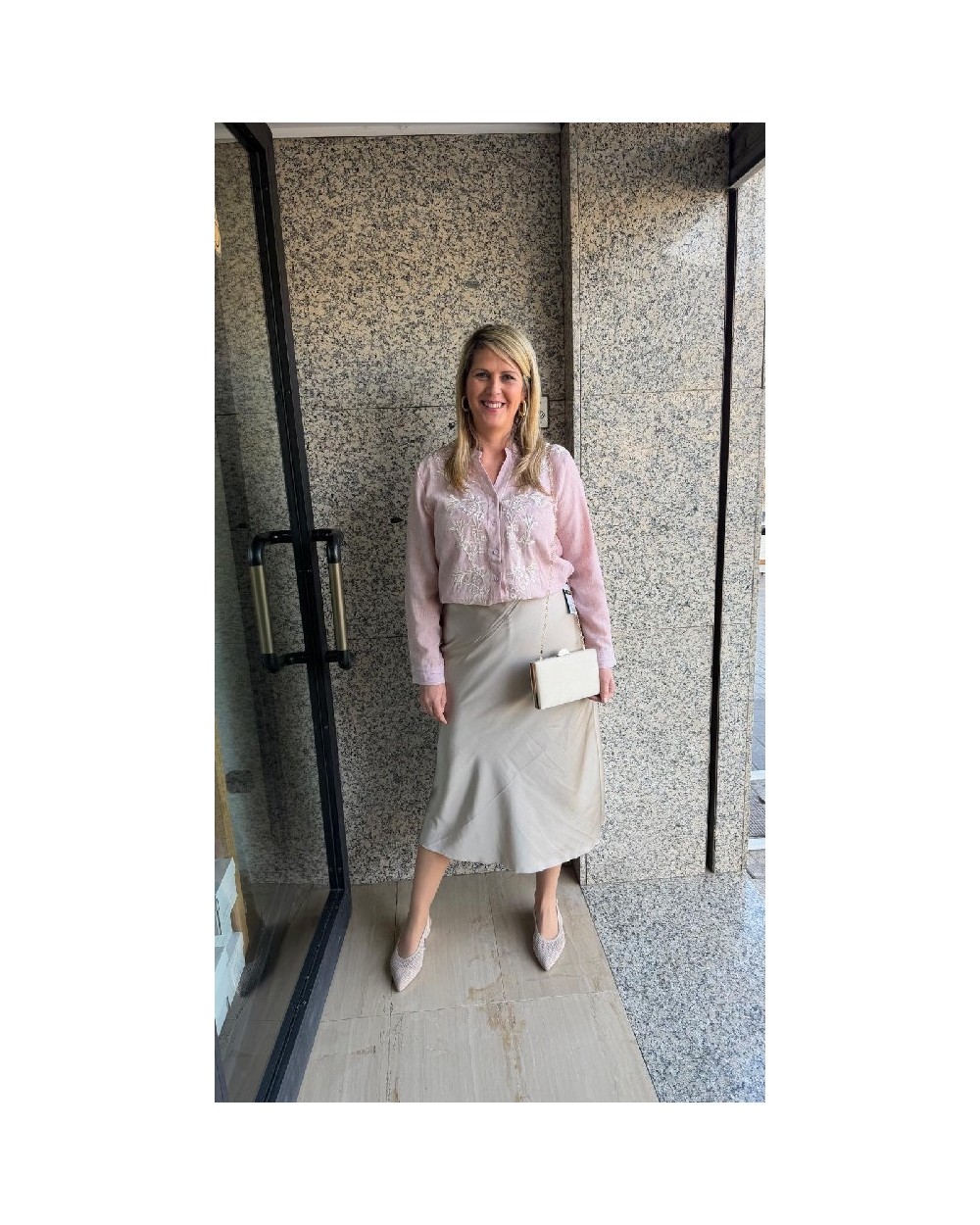 5218 Beige Falda Ezra