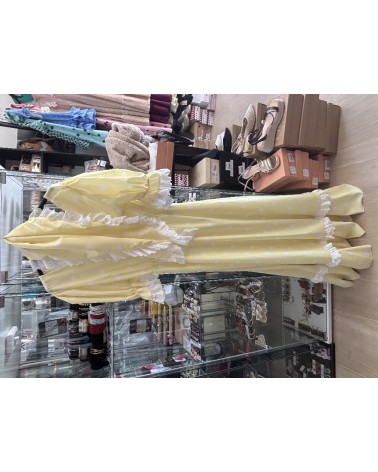 5343 Amarillo Vestido Gortari Flamenco con pico