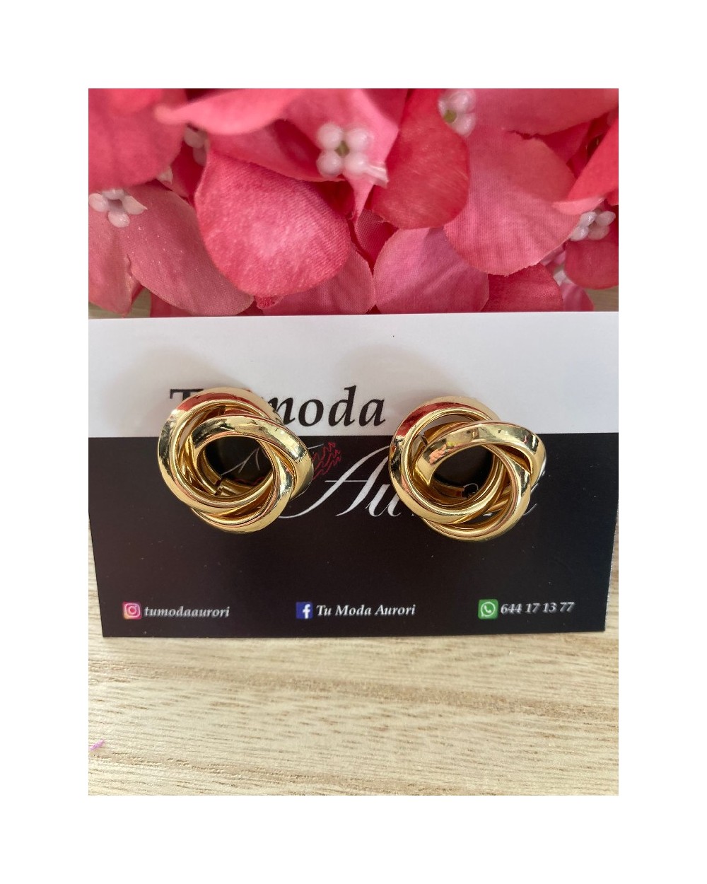 986 Dorado Pendientes Lux